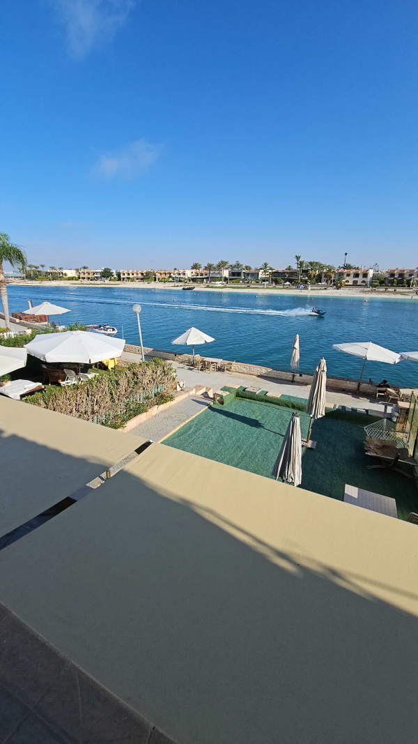 فيلا الايجار اول صف بحيرة مارينا 5 