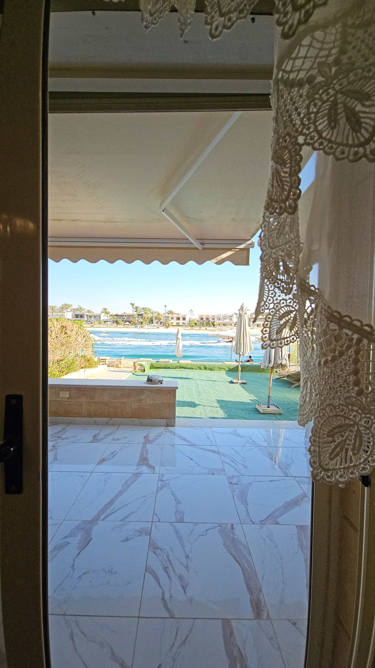 فيلا الايجار اول صف بحيرة مارينا 5 