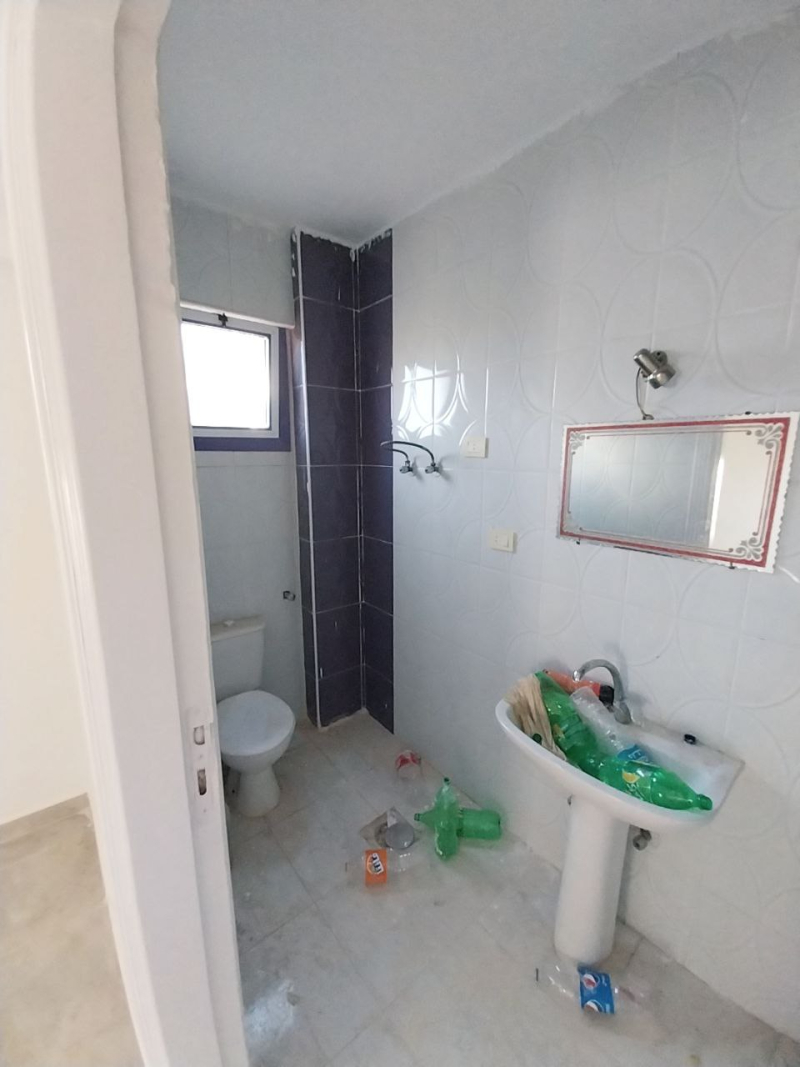 شاليه اول علوي بروف تشطيب سوبر لوكس بالتقسيط بالساحل الشمالي