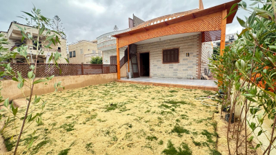 شاليه ارضي بحديقة وروف رؤيه بحر خاص للبيع بالتقسيط او الكاش