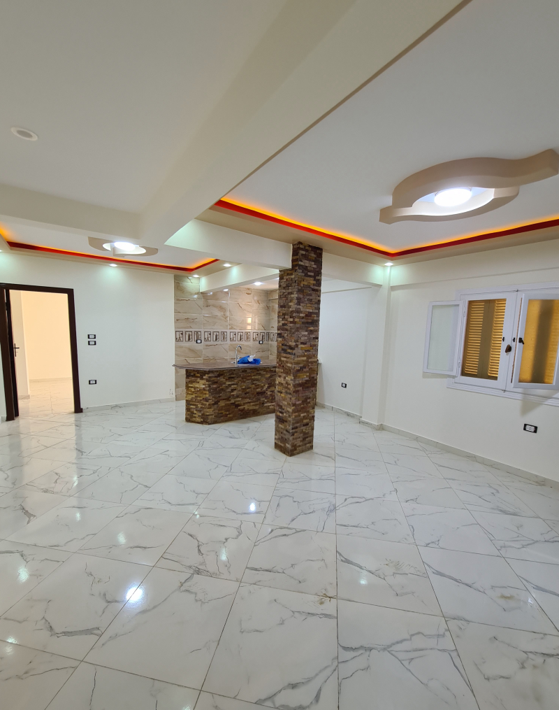 فيلا خاصه للبيع بالتقسيط على بعد خطوات للبحر على مساحه 400 متر