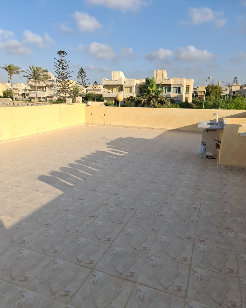 شاليه خاص للبيع بالتقسيط بحديقه اماميه وخلفيه فيو بحر صف تاني بالتقسيط  بالساحل الشمالي