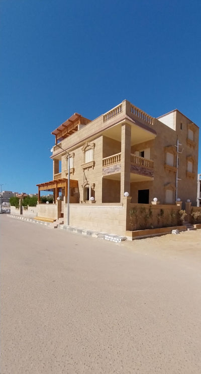 فيلا دوبلكس للبيع بالتقسيط بالساحل الشمالي