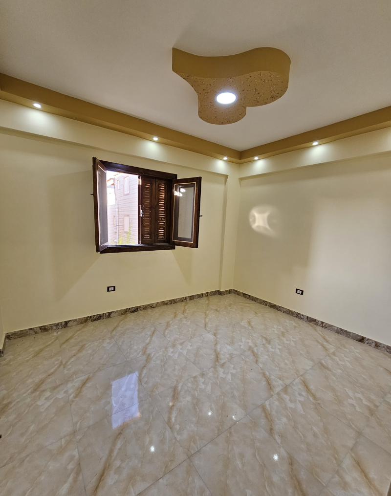 فيلا للبيع بحمام سباحه خاص في الساحل الشمالي