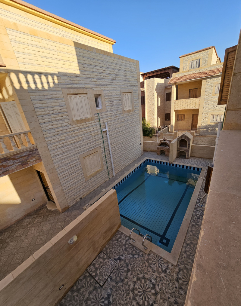 فيلا للبيع بحمام سباحه خاص في الساحل الشمالي