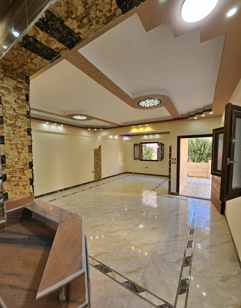 فيلا للبيع بحمام سباحه خاص في الساحل الشمالي