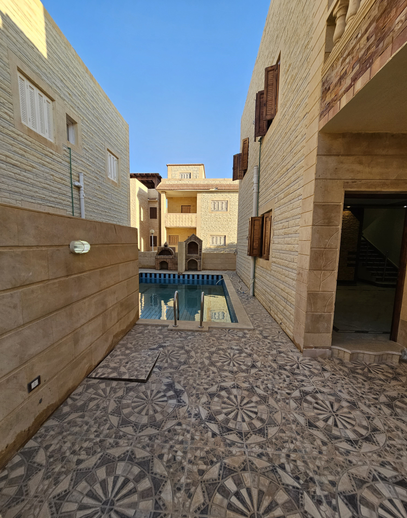 فيلا للبيع بحمام سباحه خاص في الساحل الشمالي