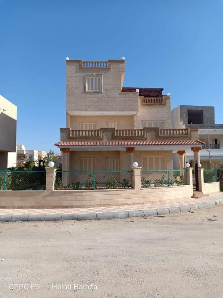 شالية بقرية بدر  متر² ثاني علوى بروف