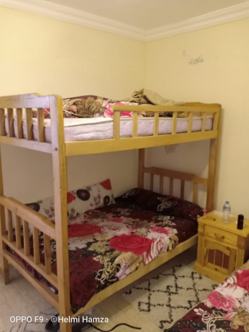 شالية بقرية ديمورا  متر² اول علوى ببلكونة