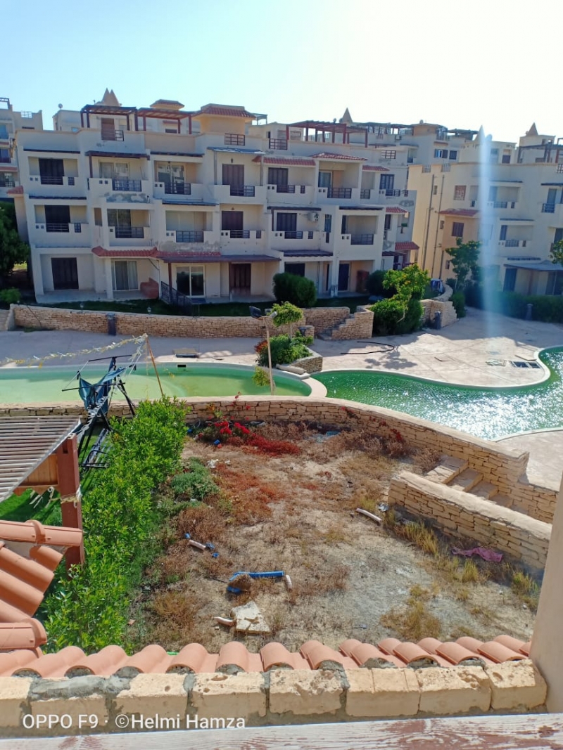 شالية بقرية ديمورا  متر² اول علوى ببلكونة