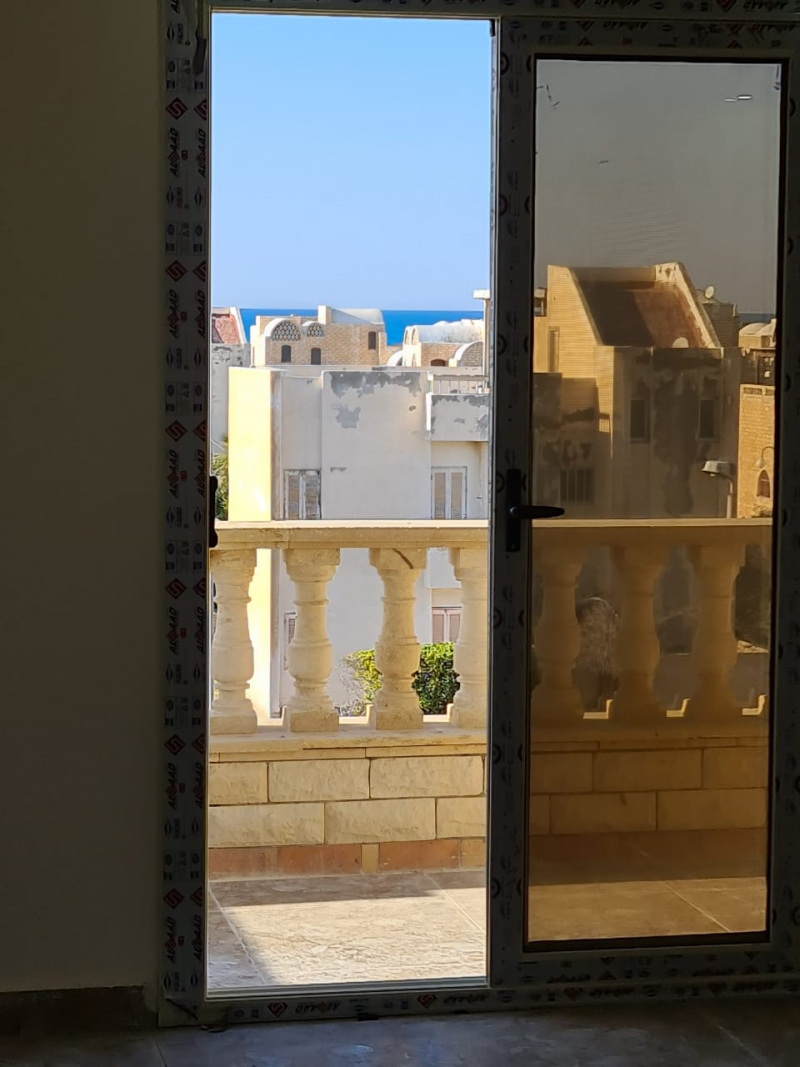شالية بقرية بدر  متر² اول علوى بروف