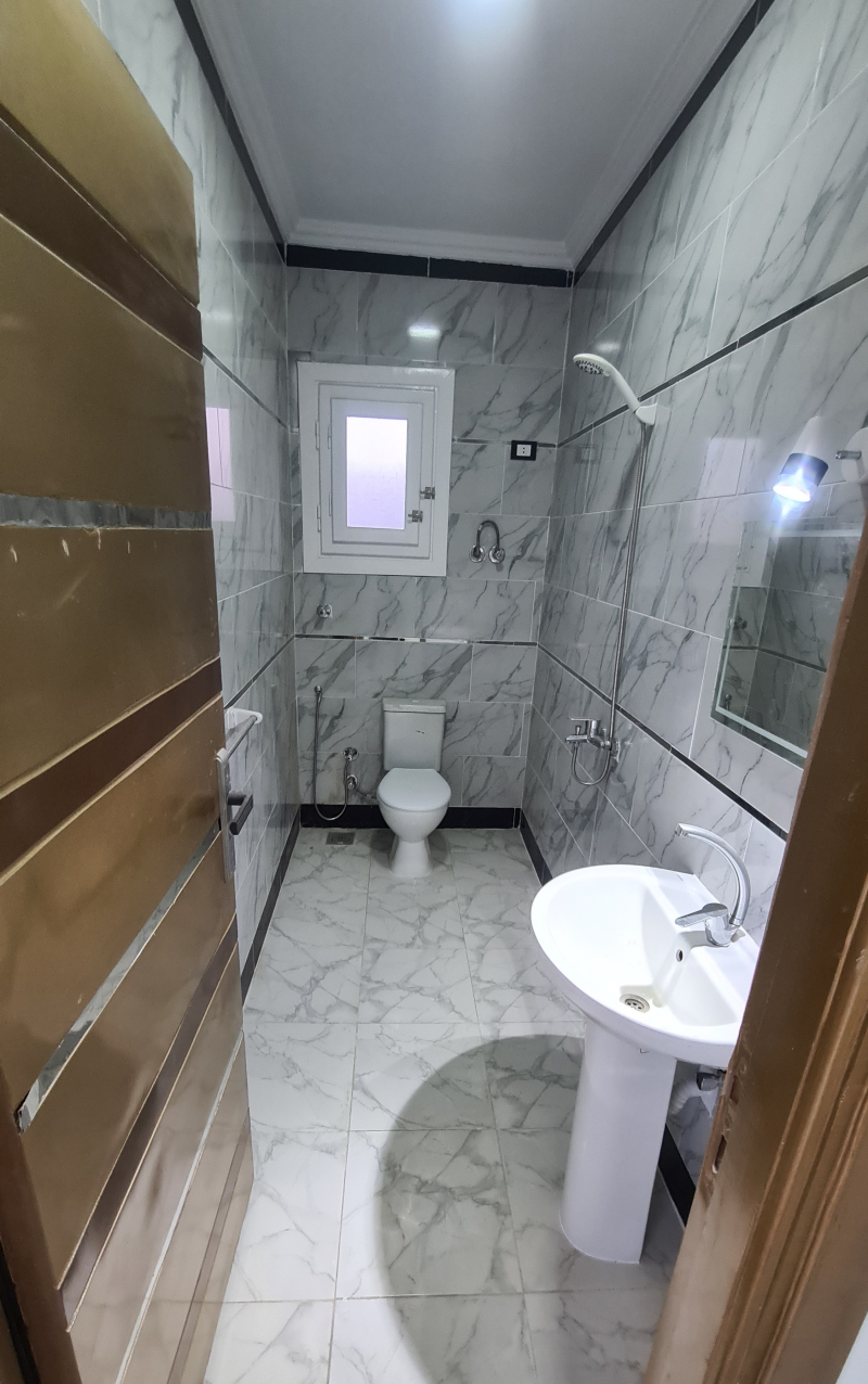 فيلا للبيع بحمام سباحه خاص بالتقسيط على سنتين في الساحل الشمالي