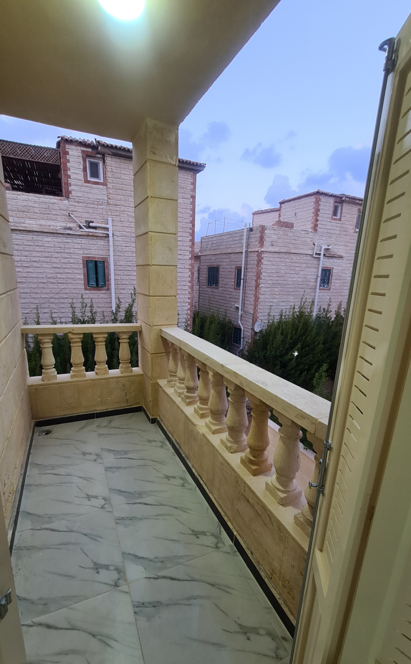 فيلا للبيع بحمام سباحه خاص بالتقسيط على سنتين في الساحل الشمالي