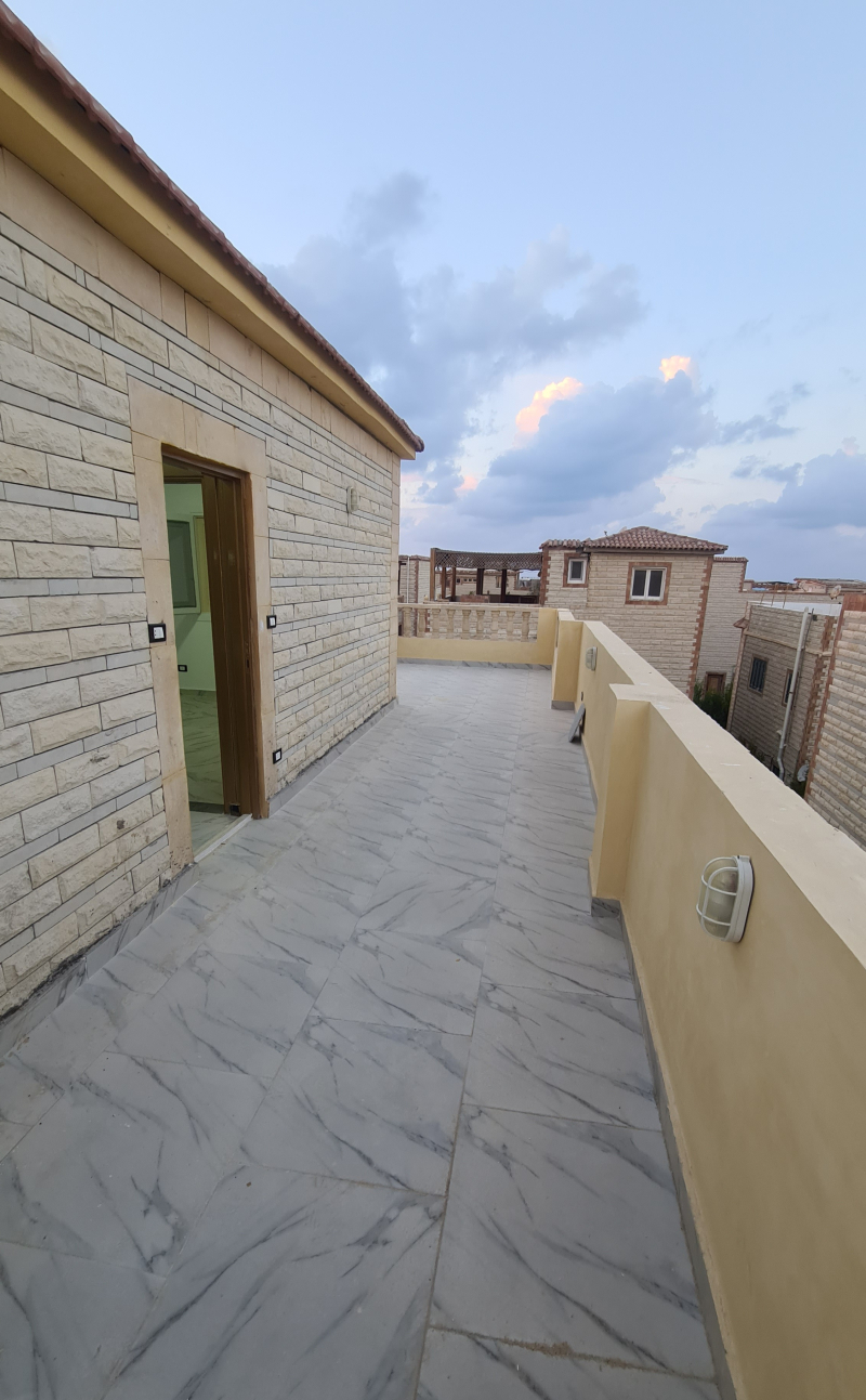 فيلا للبيع بحمام سباحه خاص بالتقسيط على سنتين في الساحل الشمالي