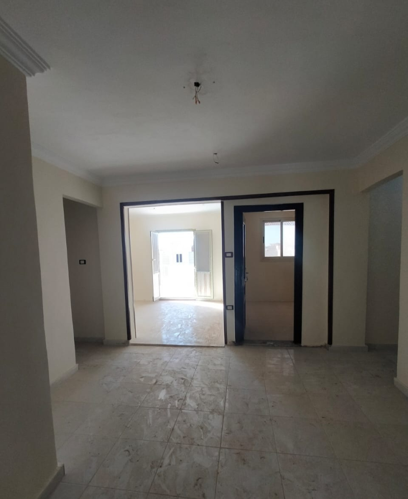 شاليه تاني علوي وروف بالتقسيط عباره عن 3غرف