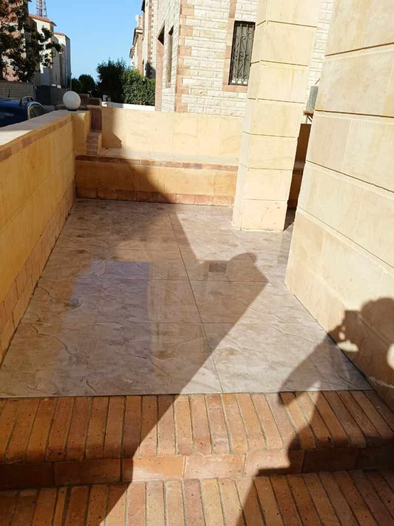 فيلا للبيع بالتقسيط بحمام سباحة خاص في الساحل الشمالي