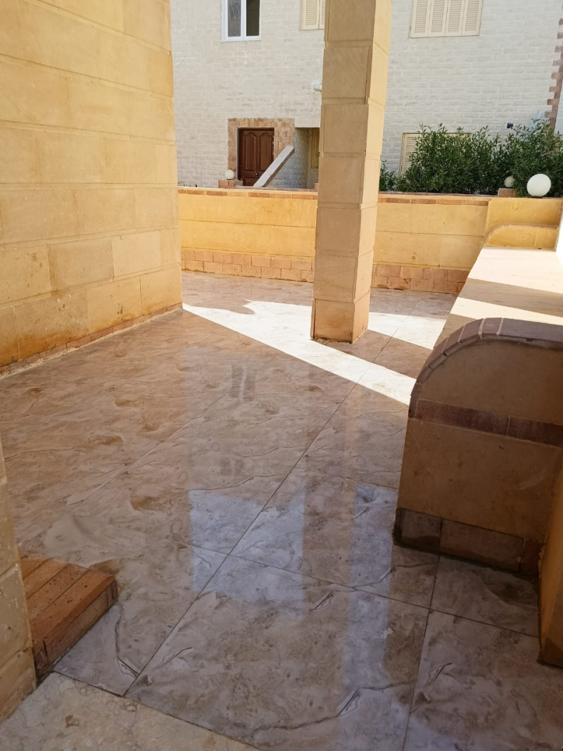 فيلا للبيع بالتقسيط بحمام سباحة خاص في الساحل الشمالي