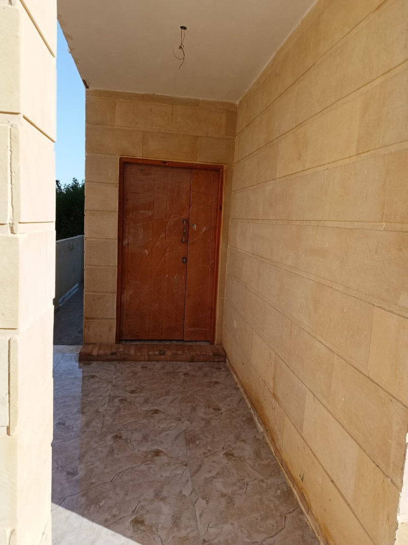 فيلا للبيع بالتقسيط بحمام سباحة خاص في الساحل الشمالي